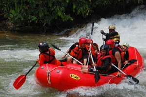 MALAYSIA WHITEWATER RAFTING