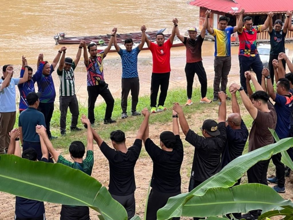 ice breaking session menjadi sessi kenal mengenal dan membina pasukan yang padu